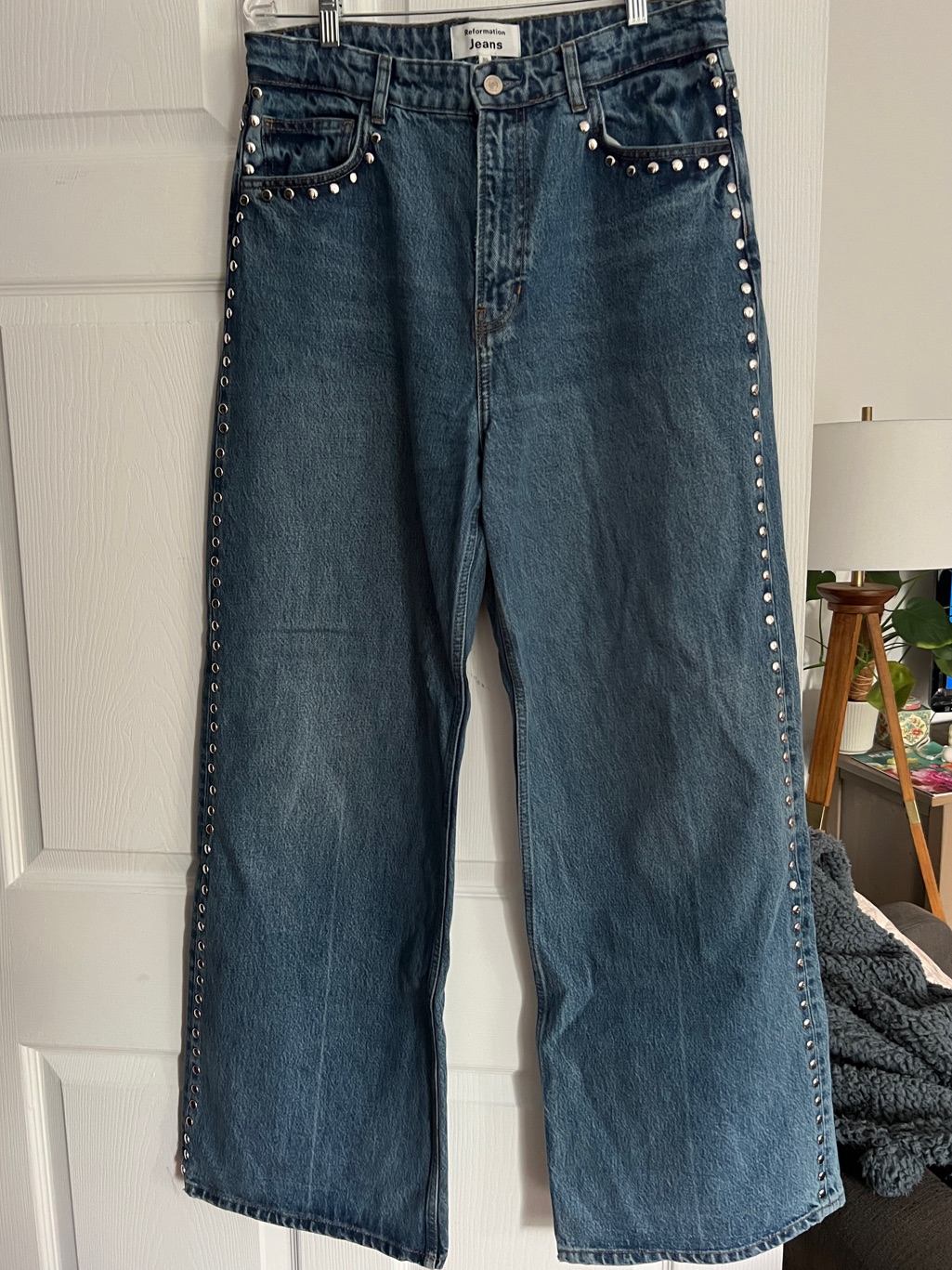 Reformation Cary High Rise Slouchy Studded Jeans Size 30